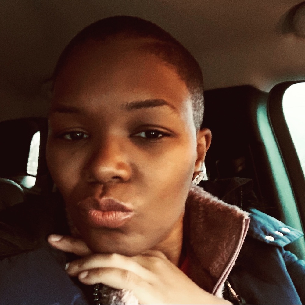 Meet your Posher, Gina